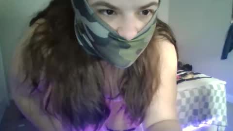 Snapshot of princessicekitten chatting on March 9, 2026, 9:13 am princessicekitten online show from March 9, 2026, 9:13 am