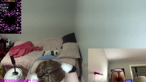 PrIncessJulia0X online show from April 3, 2026, 12:41 am