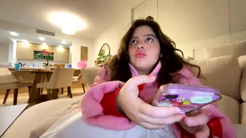 Snapshot of princesslaylaa chatting on March 16, 2026, 5:44 am princessviccxo online show from March 16, 2026, 5:44 am