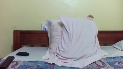 phelly online show from October 3, 2025, 6:38 pm