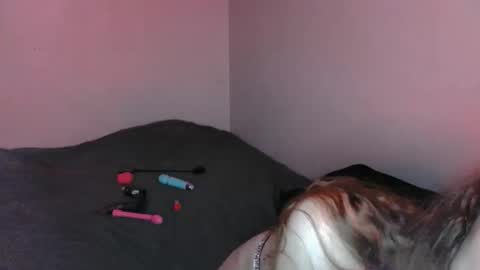 Naomi  online show from May 27, 2026, 5:48 am
