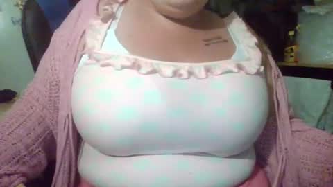 Snapshot of princessprettipussi89 chatting on June 17, 2026, 3:53 am princessprettipussi89 online show from June 17, 2026, 3:53 am