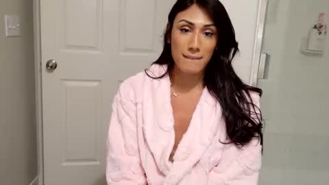 Snapshot of prinxessally chatting on March 6, 2025, 5:03 am Prinxessally online show from March 6, 2025, 5:03 am