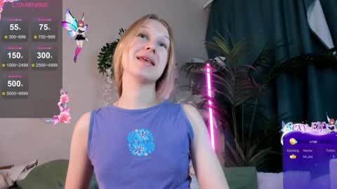 Snapshot of priscilla_moore chatting on December 13, 2024, 7:43 pm Katy online show from December 13, 2024, 7:43 pm