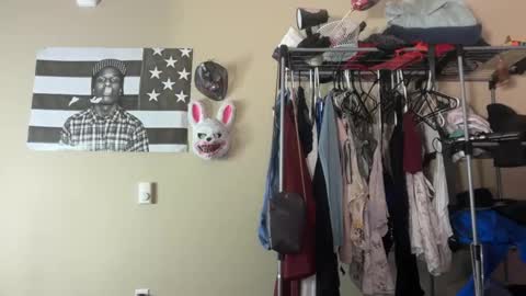 Prism online show from December 4, 2025, 11:46 pm