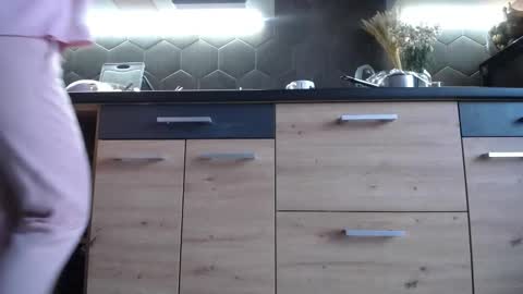 Space online show from October 2, 2025, 6:31 am