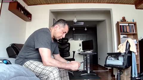 Snapshot of probardetodo chatting on January 9, 2025, 6:36 pm Probardetodo independent model online show from January 9, 2025, 6:36 pm