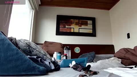 Snapshot of probardetodo chatting on October 18, 2025, 8:31 pm Probardetodo independent model online show from October 18, 2025, 8:31 pm