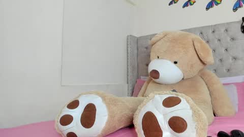 Profana Red online show from January 20, 2025, 4:23 pm