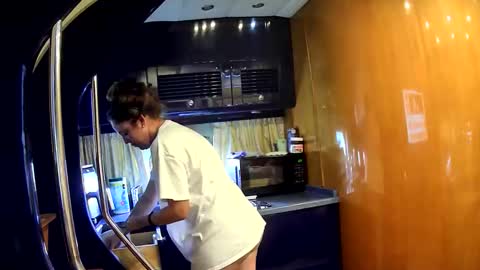 LG online show from April 18, 2026, 8:20 pm