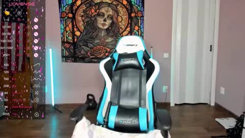 Di online show from November 15, 2025, 1:03 am