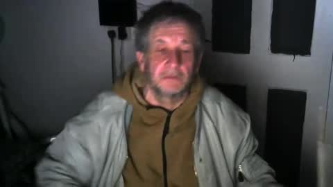 projectorepson online show from December 24, 2024, 10:39 pm