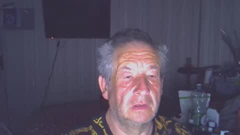 Snapshot of projectorepson chatting on May 1, 2026, 8:13 pm projectorepson online show from May 1, 2026, 8:13 pm