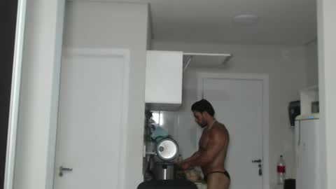 Snapshot of promuscles4u chatting on January 23, 2025, 4:19 am promuscles4u online show from January 23, 2025, 4:19 am