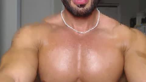 Snapshot of promuscles4u chatting on February 1, 2025, 10:02 pm promuscles4u online show from February 1, 2025, 10:02 pm