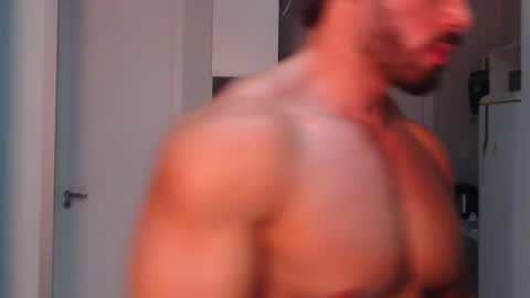 Snapshot of promuscles4u chatting on February 15, 2025, 3:31 am promuscles4u online show from February 15, 2025, 3:31 am