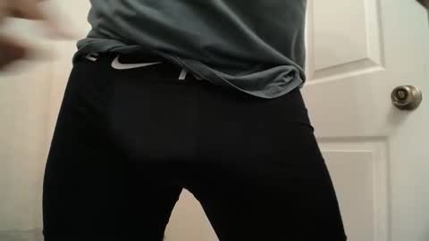 proseccopapi23 online show from November 6, 2025, 4:46 am