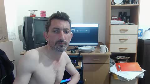 Mariusz online show from April 19, 2026, 8:35 am