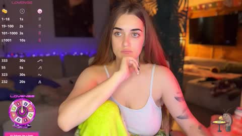 Queen of Pain online show from September 30, 2025, 9:42 pm