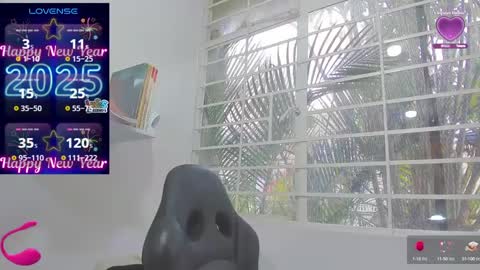 psique_naughty2 online show from January 8, 2025, 6:41 pm