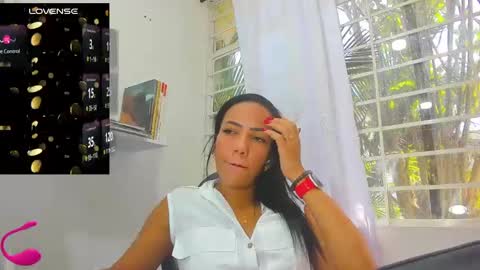 psique_naughty2 online show from January 18, 2025, 6:21 pm