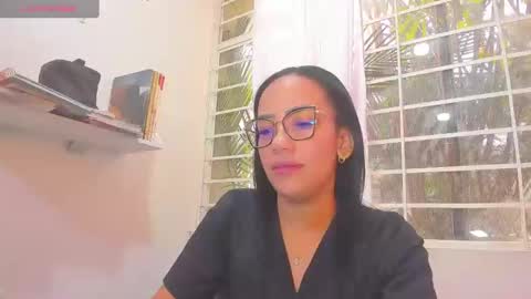 psique_naughty2 online show from January 24, 2025, 12:10 pm