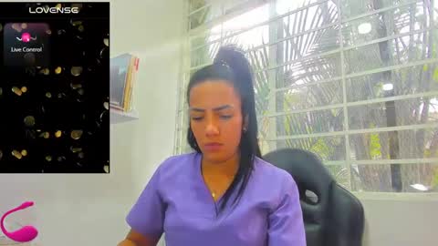 psique_naughty2 online show from January 29, 2025, 6:18 pm