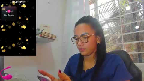 psique_naughty2 online show from February 7, 2025, 12:06 pm
