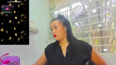 psique_naughty2 online show from February 12, 2025, 7:45 pm