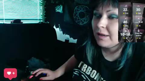Snapshot of psychobitch69 chatting on June 13, 2026, 12:03 pm OlivePsy online show from June 13, 2026, 12:03 pm