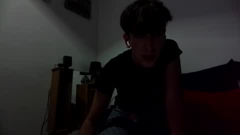 Snapshot of pttvnvkk chatting on February 16, 2025, 4:42 pm pttvnvkk online show from February 16, 2025, 4:42 pm