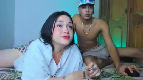 Snapshot of puca_and_garu chatting on January 23, 2025, 5:24 am puca_and_garu online show from January 23, 2025, 5:24 am