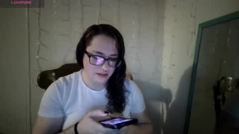 Drowning Puddles online show from February 11, 2026, 4:39 am