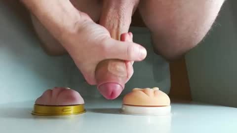 PuDe90 online show from October 30, 2025, 8:42 pm