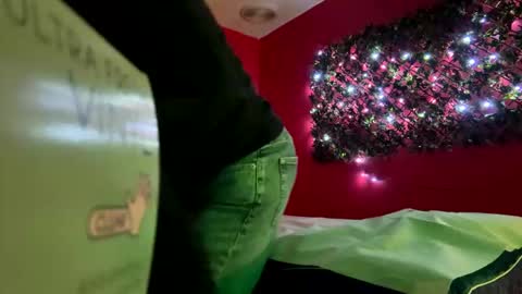 puffiest online show from September 24, 2025, 4:49 am