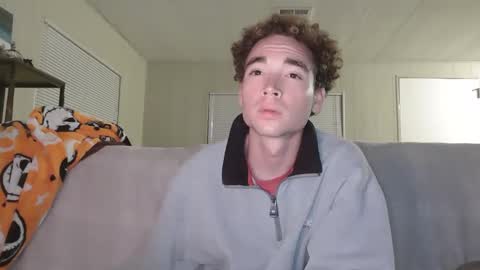 pufftropica online show from January 9, 2026, 7:33 am