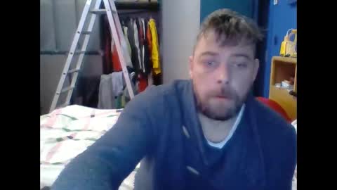 Snapshot of pug2222 chatting on January 8, 2025, 1:41 pm pug2222 online show from January 8, 2025, 1:41 pm