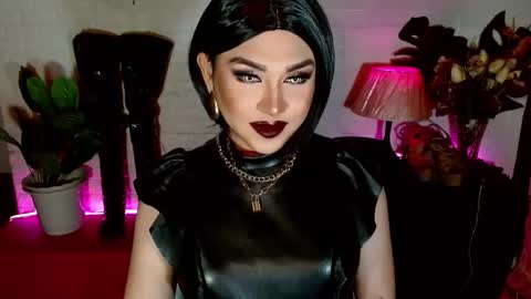 CLAUDIA VALVALERA online show from September 19, 2025, 3:52 am