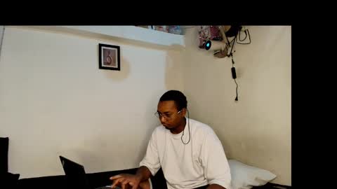 Snapshot of pukk_ggaru0321 chatting on February 24, 2025, 2:19 am pukk ggaru online show from February 24, 2025, 2:19 am