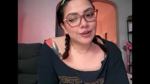 Pumpkin bunny online show from December 21, 2025, 11:34 pm