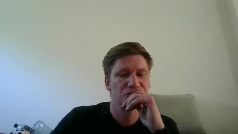 punkindrublic25 online show from May 16, 2026, 7:05 am