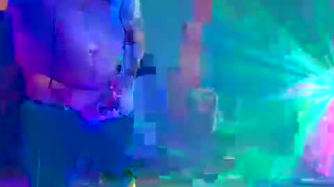 punkrunr083 online show from September 27, 2025, 8:41 am