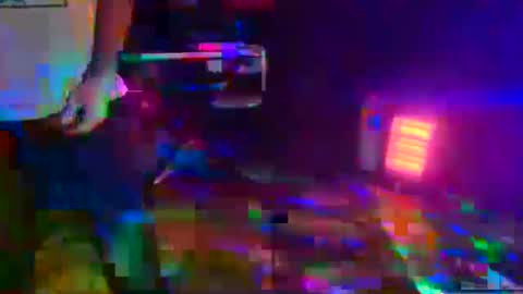 punkrunr083 online show from October 4, 2025, 9:40 am