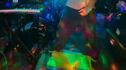 punkrunr083 online show from March 2, 2026, 7:59 am