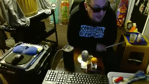 Snapshot of punkypapi chatting on March 7, 2025, 8:13 am Jojo online show from March 7, 2025, 8:13 am