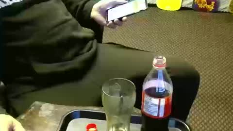 Snapshot of punkypapi chatting on October 10, 2025, 8:13 am Jojo online show from October 10, 2025, 8:13 am