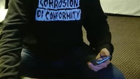 Jojo online show from November 11, 2025, 2:44 am