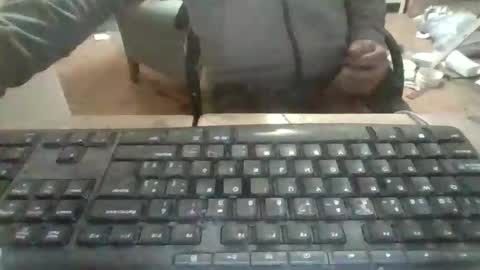 pup_y online show from December 3, 2025, 6:50 pm