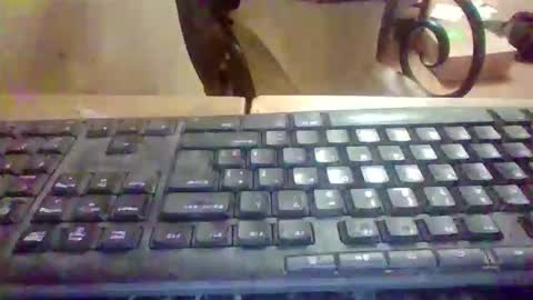 pup_y online show from January 5, 2026, 5:27 pm