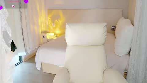 puppymango66 online show from October 2, 2025, 7:37 am